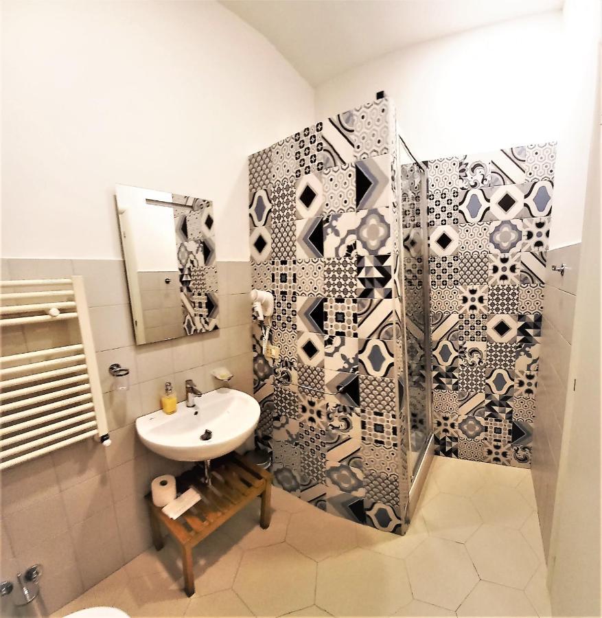 Appartamento In Borgo Vittorio A Due Passi Da San Pietro Rome Exterior photo