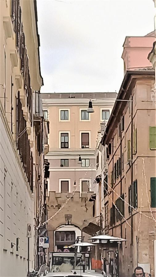 Appartamento In Borgo Vittorio A Due Passi Da San Pietro Rome Exterior photo